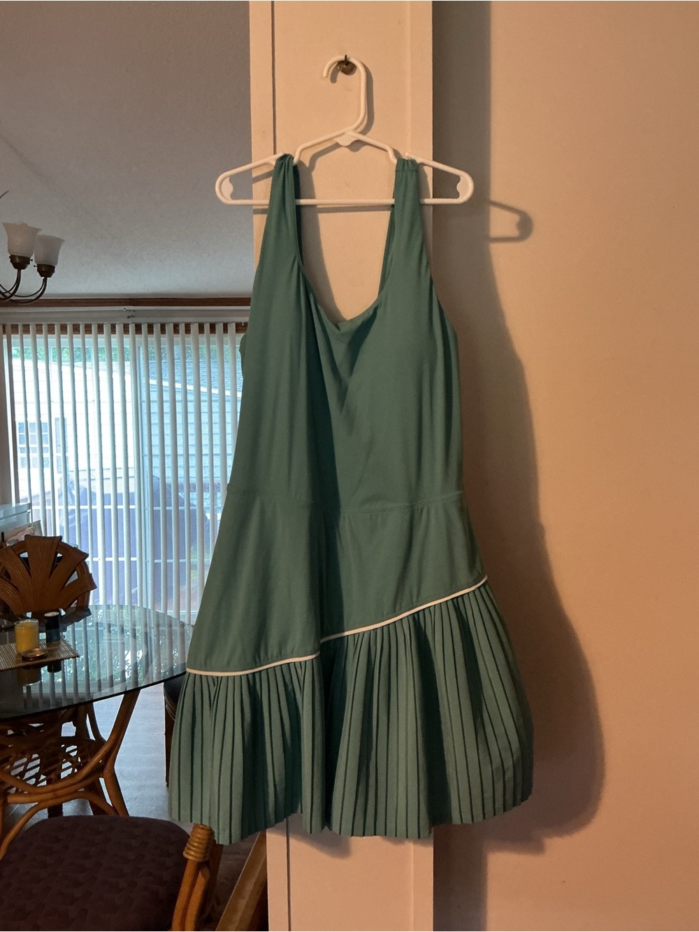 Sleeveless Pleated Hem Women’s Dress in Teal
